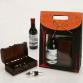 Vino Faustino VII+ Bolsa+Ba&uacute;l Madera+Tap&oacute;n Vino Metal